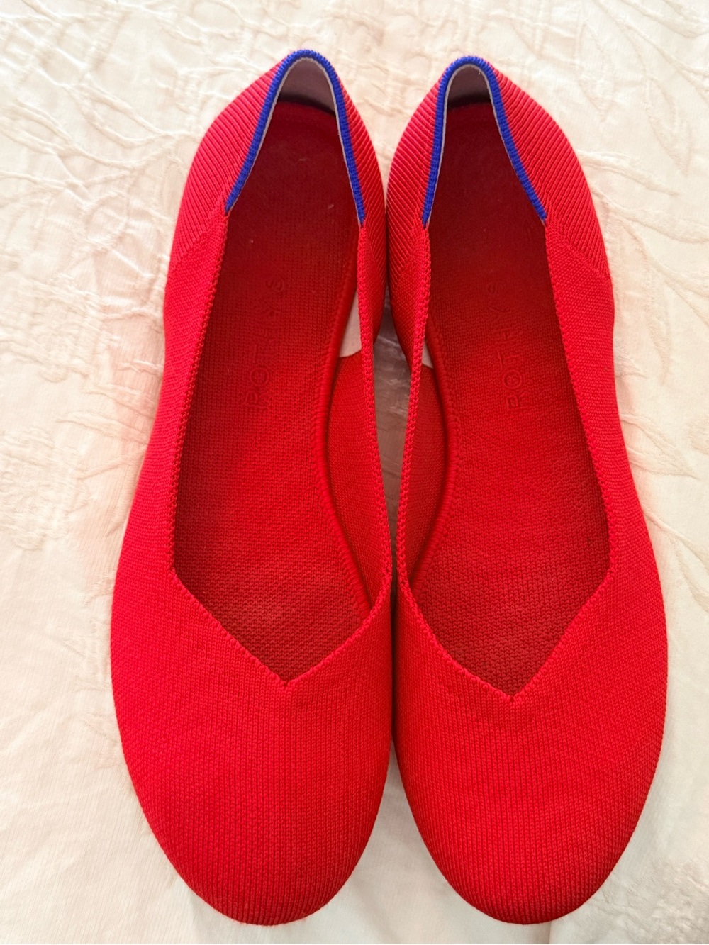 Rothy's Red Knit V‑Cut Ballet Flats with Blue Trim